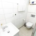 Alure Residences 12 & 24h Self Check-in & Private Parking Next To The Building Included, Center Right On Snp Square In A Quiet Passage, New Building, In Town Banská Bystrica