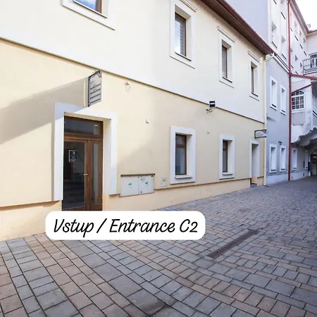 Alure Residences 12 & 24h Self Check-in & Private Parking Next To The Building Included, Center Right On Snp Square In A Quiet Passage, New Building, In Town Banská Bystrica